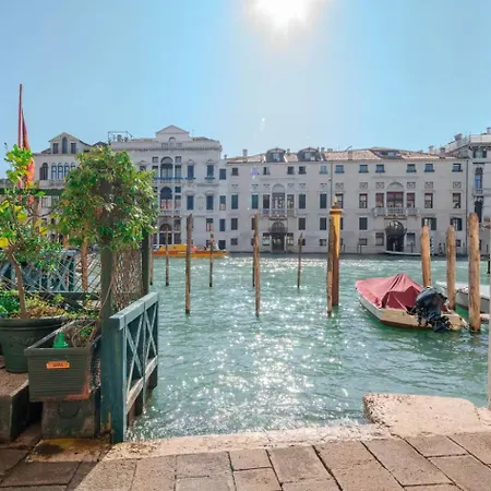 Ca' Marcello Mistral Apartament